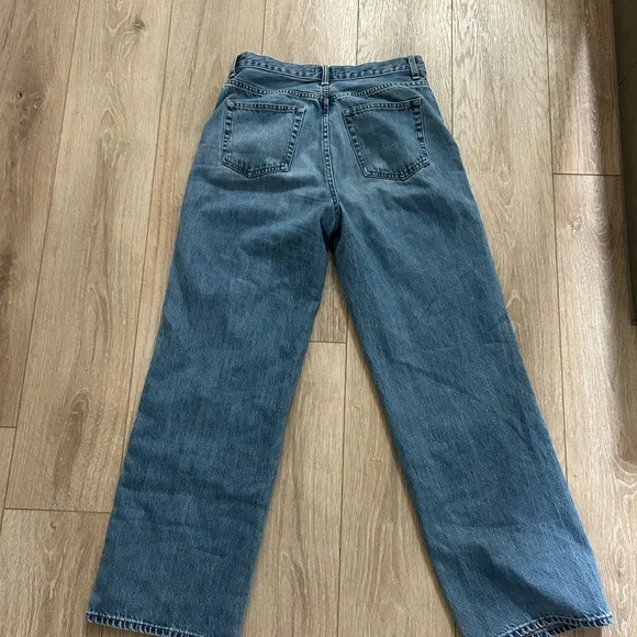 Uniqlo Wide Straight Jeans - Picture 3 of 4